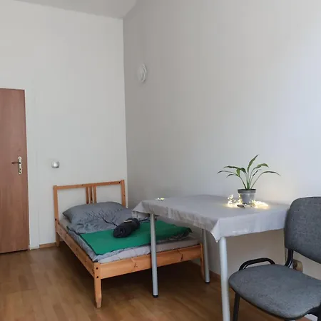 Cruz Mieszkanie Centrum Przytulny Czysty Lokal Na Noc Hostal *